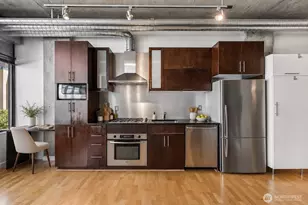 2720 3rd Ave, Seattle, WA 98121 - Photo 6