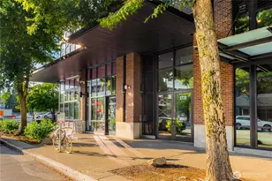 2720 3rd Ave, Seattle, WA 98121 - Photo 18