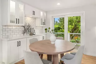 3711 NE 42nd St, Seattle, WA 98105 - Photo 6