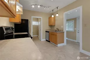 1662 S 47th St, Tacoma, WA 98408 - Photo 12