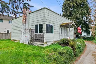22018 76th Ave W, Edmonds, WA 98026 - Photo 2