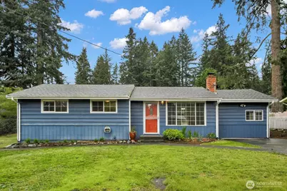 5907 177th Street SW, Lynnwood, WA 98037 - Photo 1