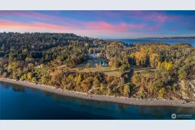 4205 SW Point Robinson Road, Vashon, WA 98070 - Photo 40