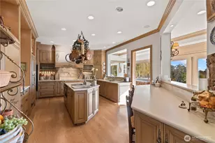 4205 SW Point Robinson Rd, Vashon, WA 98070 - Photo 12