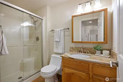 261 E Rainier Court, Allyn, WA 98524 - Photo 20