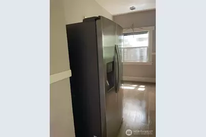 1606 Lakeview Boulevard E, Seattle, WA 98102 - Photo 10