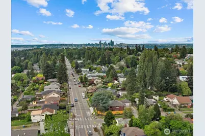 8724 16th Avenue SW, Seattle, WA 98106 - Photo 4