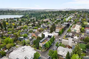 7020 Greenwood Ave N, Seattle, WA 98103 - Photo 26