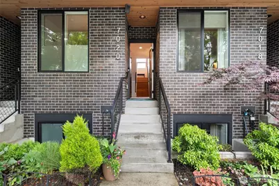 7020 Greenwood Avenue N, Seattle, WA 98103 - Photo 1