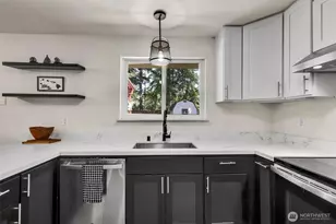 14513 Englewood Dr NW, Gig Harbor, WA 98329 - Photo 12