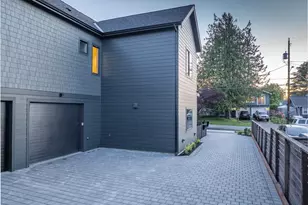 8128 12th Ave SW, Seattle, WA 98106 - Photo 18