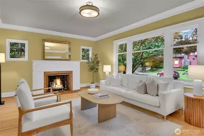 110 Smith Street, Seattle, WA 98109 - Photo 4