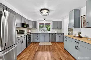 7511 43rd Ave NE, Seattle, WA 98115 - Photo 10
