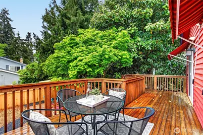 7511 43rd Avenue NE, Seattle, WA 98115 - Photo 12