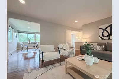 15003 108th Place NE, Bothell, WA 98011 - Photo 2