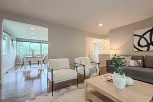 15003 108th Pl NE, Bothell, WA 98011 - Photo 2
