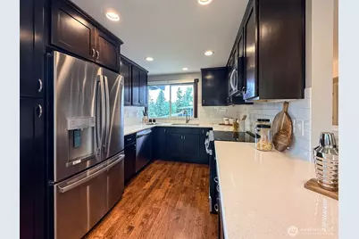 15003 108th Place NE, Bothell, WA 98011 - Photo 8