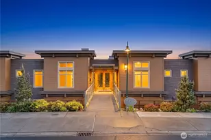 71 Pine St, Edmonds, WA 98020 - Photo 1