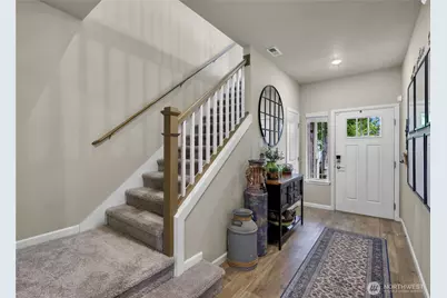 10127 15th Place SE, Lake Stevens, WA 98258 - Photo 4