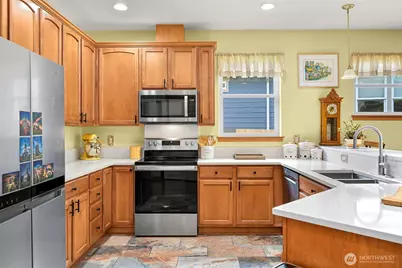 1759 Grand Avenue, Mount Vernon, WA 98274 - Photo 6