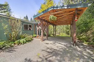 306 Bear Tracts Rd, Port Angeles, WA 98363 - Photo 32