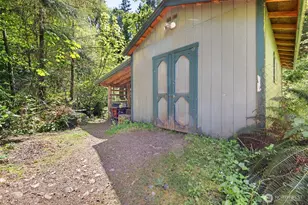 306 Bear Tracts Rd, Port Angeles, WA 98363 - Photo 34
