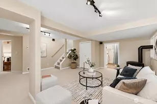510 N 138th St, Seattle, WA 98133 - Photo 6