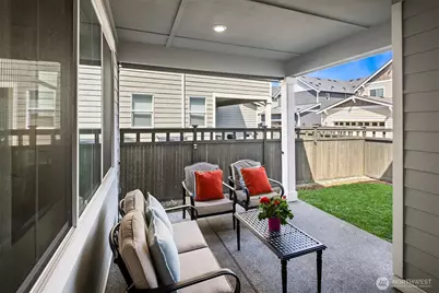 32948 SE Cottonwood Street, Black Diamond, WA 98010 - Photo 6