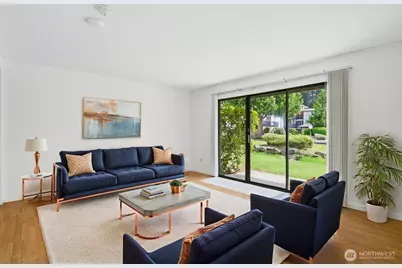 19411 56th Avenue W #115, Lynnwood, WA 98036 - Photo 2