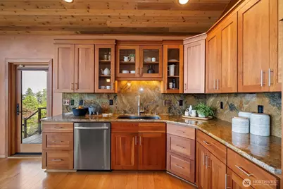 1323 Jackson Street, Port Townsend, WA 98368 - Photo 14
