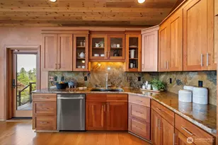1323 Jackson St, Port Townsend, WA 98368 - Photo 14