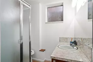 8626 S 134th St, Seattle, WA 98178 - Photo 24