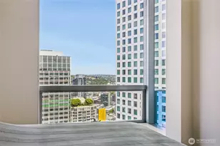 737 Olive Way, Seattle, WA 98101 - Photo 20