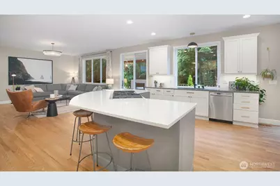 808 275th Place SE, Sammamish, WA 98075 - Photo 12