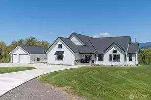 158 Breezy Ln, Mossyrock, WA 98564 - Photo 1