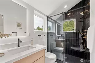 311 NW 89th St, Seattle, WA 98117 - Photo 14