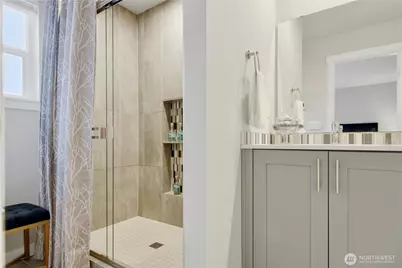 1325 Seattle Hill Rd #E4, Bothell, WA 98012 - Photo 16