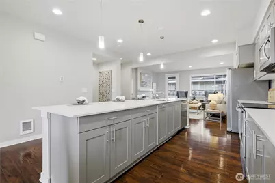 1325 Seattle Hill Rd #E4, Bothell, WA 98012 - Photo 10