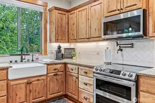 136 Zephyr Dr, SilverLake, WA 98645 - Photo 6