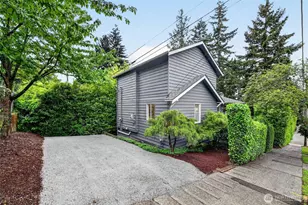 4515 SW Genesee St, Seattle, WA 98116 - Photo 32
