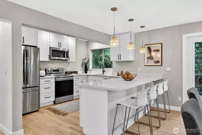 4515 SW Genesee Street, Seattle, WA 98116 - Photo 10