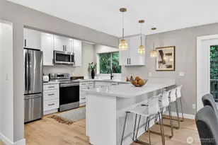4515 SW Genesee St, Seattle, WA 98116 - Photo 10