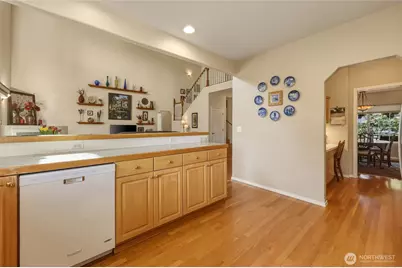 9105 Vancouver Drive NE, Lacey, WA 98516 - Photo 18