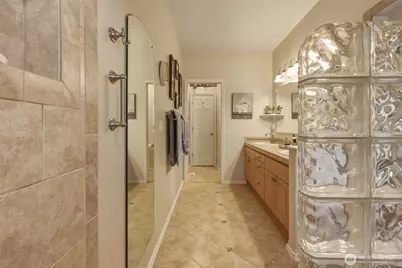 9105 Vancouver Drive NE, Lacey, WA 98516 - Photo 28