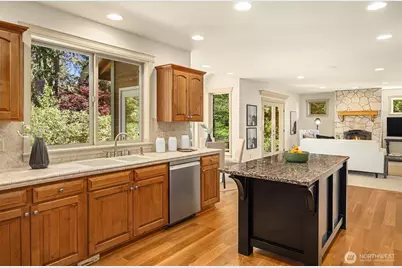 7023 174th Street SW, Edmonds, WA 98026 - Photo 4