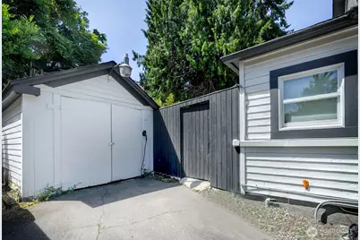 6541 20th Avenue NE, Seattle, WA 98115 - Photo 30