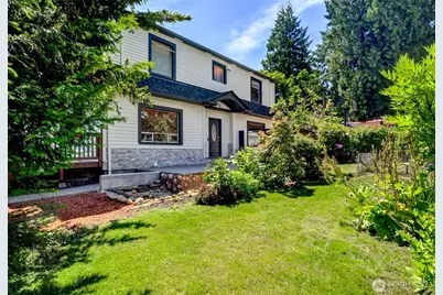 6541 20th Avenue NE, Seattle, WA 98115 - Photo 2