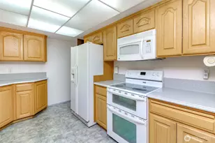 13632 183rd Ave SE, Renton, WA 98059 - Photo 6