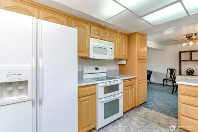 13632 183rd Avenue SE, Renton, WA 98059 - Photo 4
