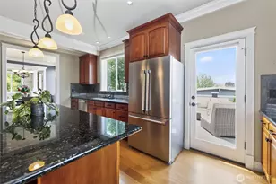 816 Walnut St, Edmonds, WA 98020 - Photo 12